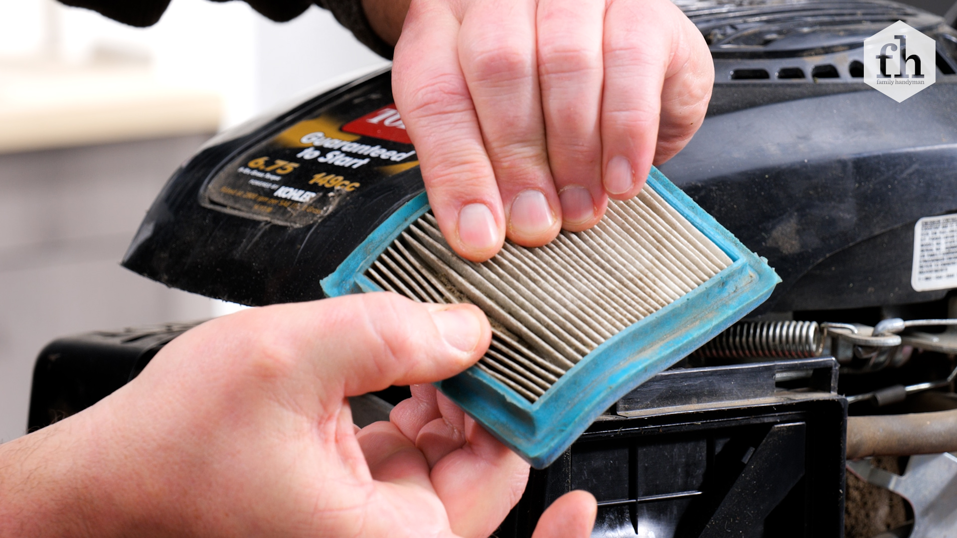 Clean lawn cheap mower air filter